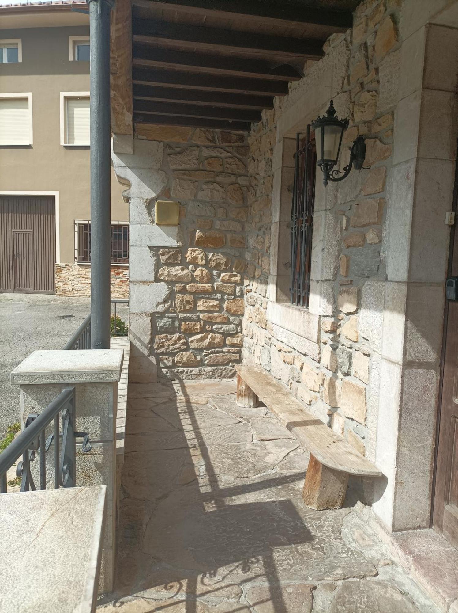 Villa La Casona De Ardines Las Arenas Exterior foto